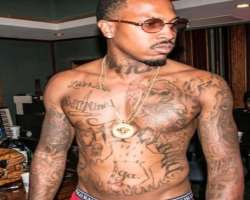 The rapper was a tattoo freak and had his chest, hands, and other body parts covered with several tattoos.